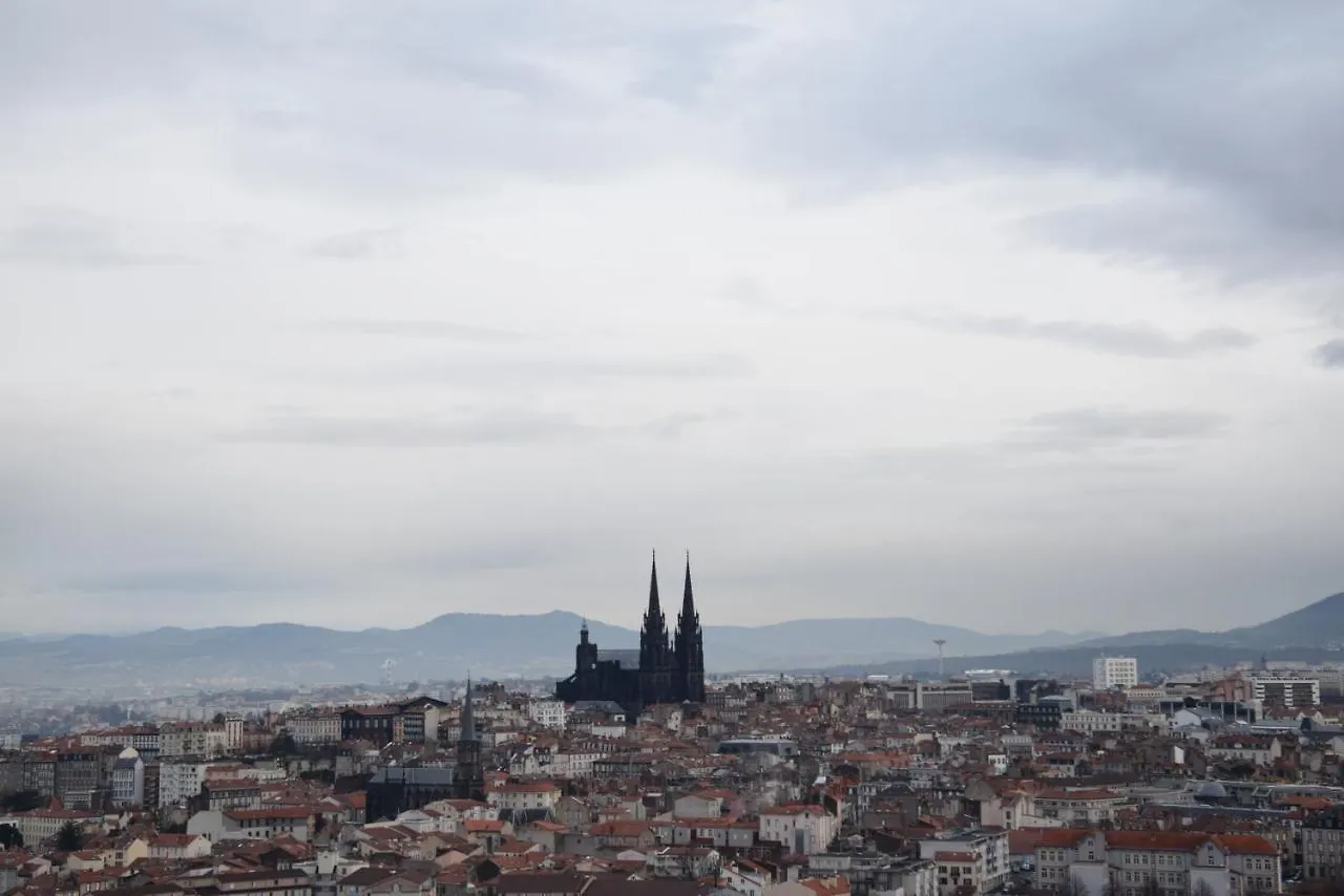 Kyriad Clermont-Ferrand-Sud - La Pardieu Hotel
